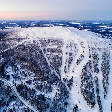 Levi 1208 Ski-in Ski-out Korospohja